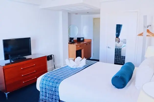 Çift ​​kişilik Premium Queen Bed