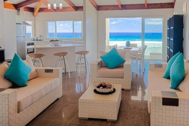 Villa, 3 Yatak Odası, Denize Sıfır