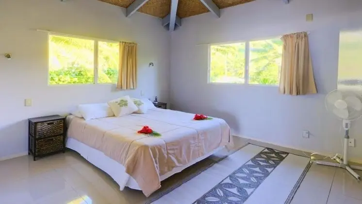 Villa, 3 Yatak Odası, Denize Sıfır