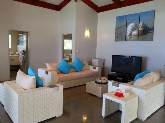Villa, 3 Yatak Odası, Denize Sıfır