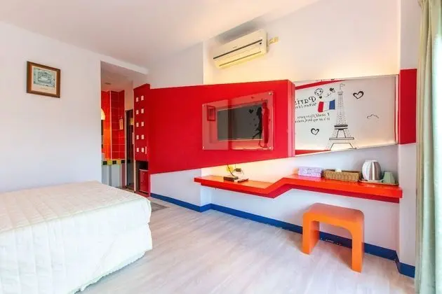Deluxe Tek Büyük Yataklı Oda