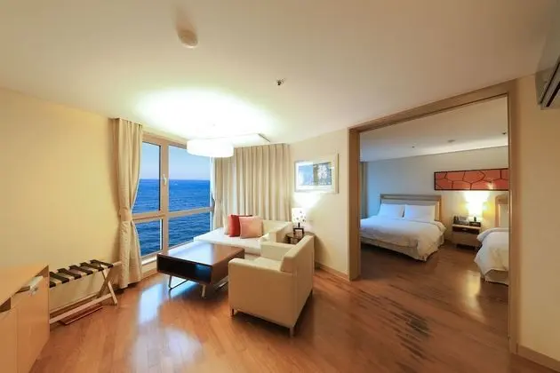 Deluxe İki Ayrı Yataklı Oda, Kısmi Deniz Manzarası