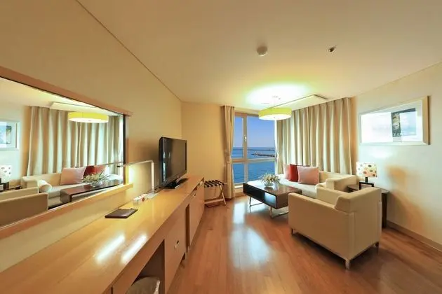 Deluxe İki Ayrı Yataklı Oda, Kısmi Deniz Manzarası