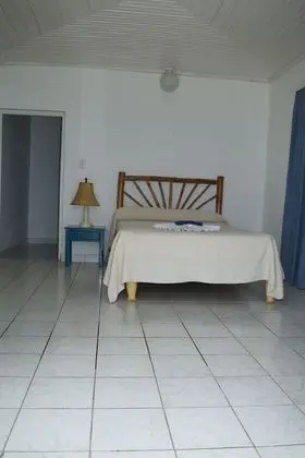 Oda, Buzdolabı, Bahçe Manzaralı