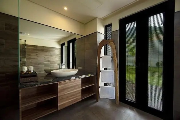 Comfort Tek Büyük Yataklı Oda (103)