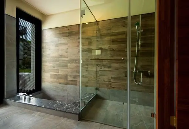 Comfort Tek Büyük Yataklı Oda (103)