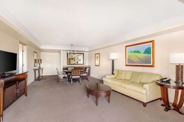 Standard Oda, Okyanus Manzaralı (2 Double Beds with Sofabed)