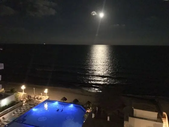 Süit, Okyanus Manzaralı (Increible Vista al Mar)