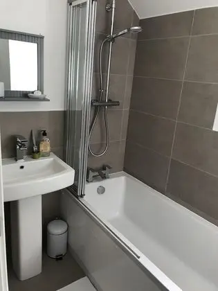 Panoramic Apart Daire, Engellilere Uygun, Özel Banyo (Kilmartin A)