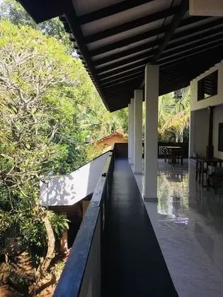 Standard Tek Büyük Yataklı Oda, Balkon, Bahçe Manzaralı