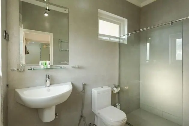 Standard Tek Büyük Yataklı Oda, Balkon, Bahçe Manzaralı