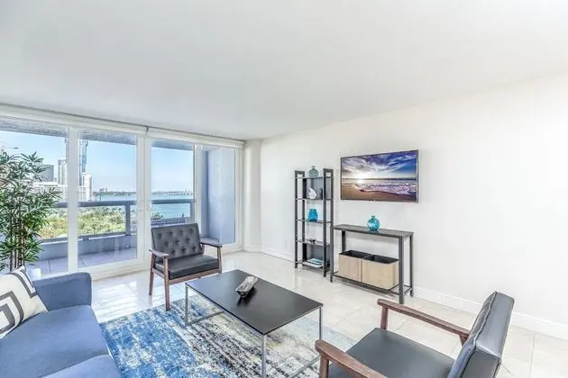 Deluxe Apart Daire, Koy Manzaralı