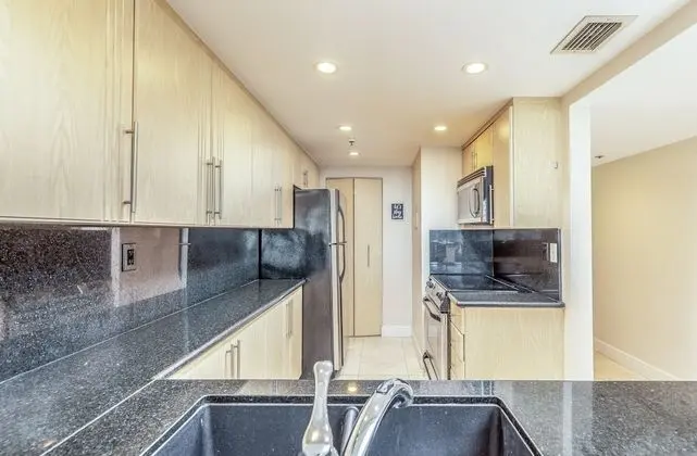 Deluxe Apart Daire, Koy Manzaralı