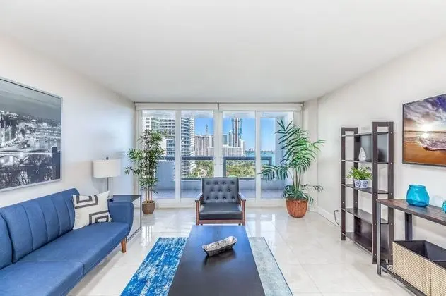 Deluxe Apart Daire, Koy Manzaralı