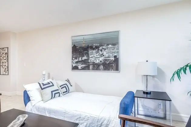 Deluxe Apart Daire, Koy Manzaralı
