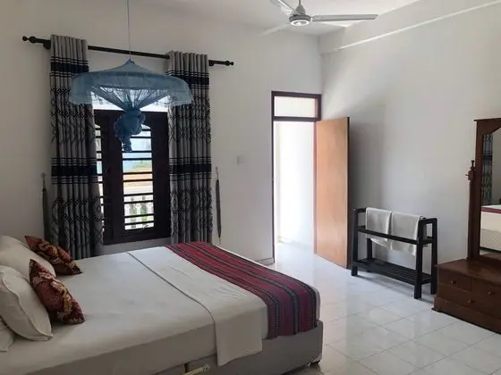 Deluxe Tek Büyük Yataklı Oda, 1 Yatak Odası, Deniz Manzaralı, Denize Bakan