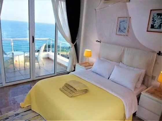 Villa, 5 Yatak Odası, Şömine