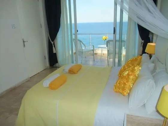 Villa, 5 Yatak Odası, Şömine