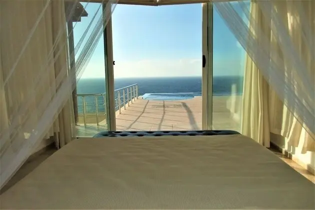 Villa, 5 Yatak Odası, Şömine