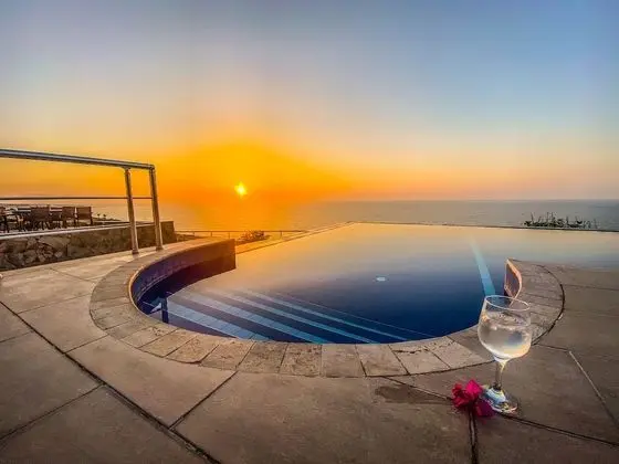 Villa, 5 Yatak Odası, Şömine