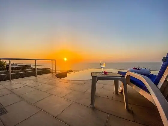 Villa, 5 Yatak Odası, Şömine