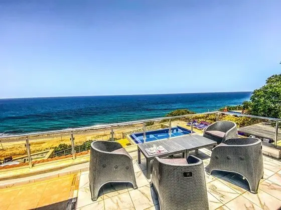 Villa, 5 Yatak Odası, Şömine