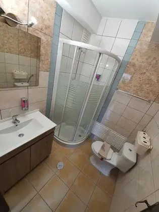 Tek Büyük Yataklı Oda, Özel Banyo