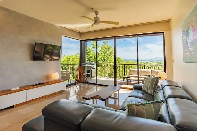Roble Sabana 305 - Luxury Apartment