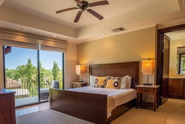 Carao T5-2 - Luxury Condo Adults Only