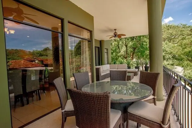 Carao T5-2 - Luxury Condo Adults Only