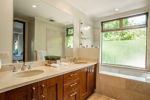 Carao T5-2 - Luxury Condo Adults Only