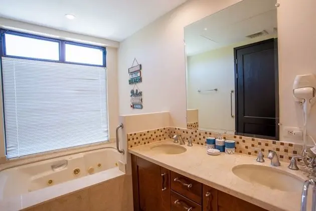 Ocean View Luxury Condo
