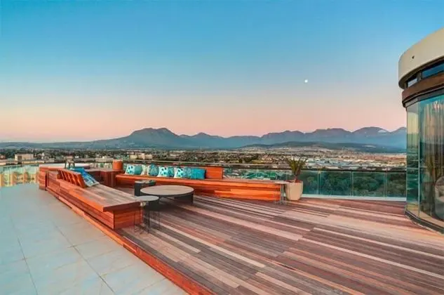 Luxury Çatı Katı Süiti (Penthouse), 4 Yatak Odası