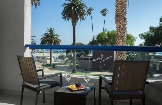 Deluxe Oda, 2 Çift Kişilik Yatak, Balkon, Okyanus Manzaralı (Ocean View with Two Double Beds, Priv)