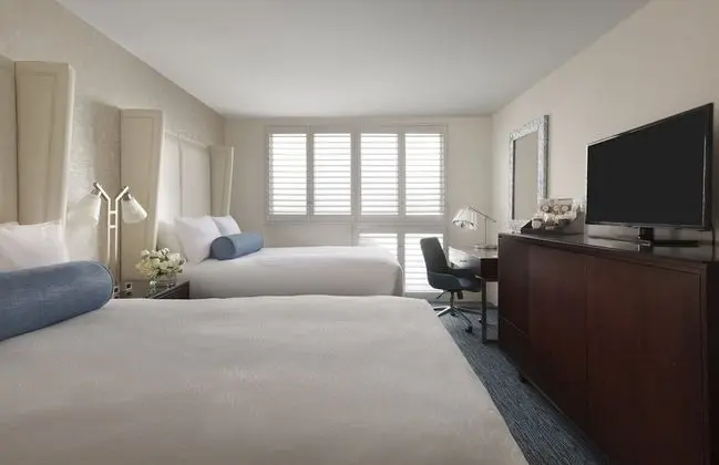 Standard Oda, 2 Çift Kişilik Yatak, Avlu Manzaralı (Standard with Two Double Beds)
