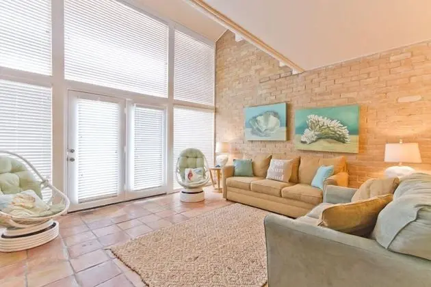 Sıra Ev, 3 Yatak Odası, Balkon, Okyanus Manzaralı