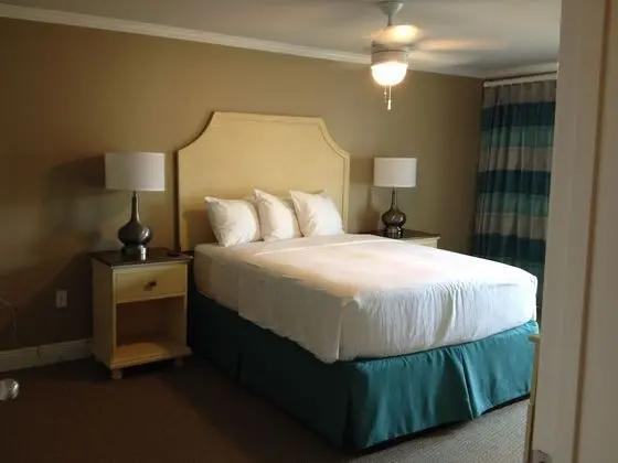 Condo, 2 Bedrooms