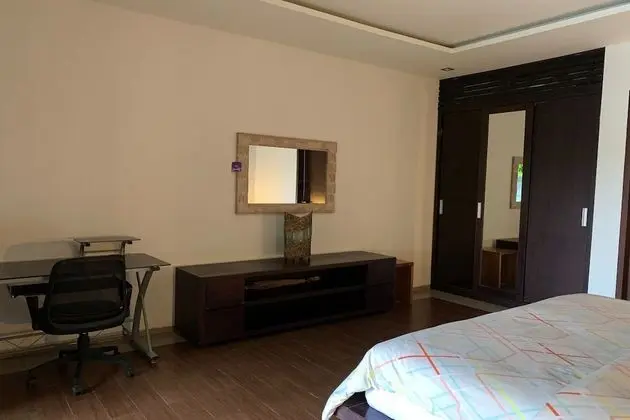Villa, 1 Yatak Odası, Havuz Manzaralı