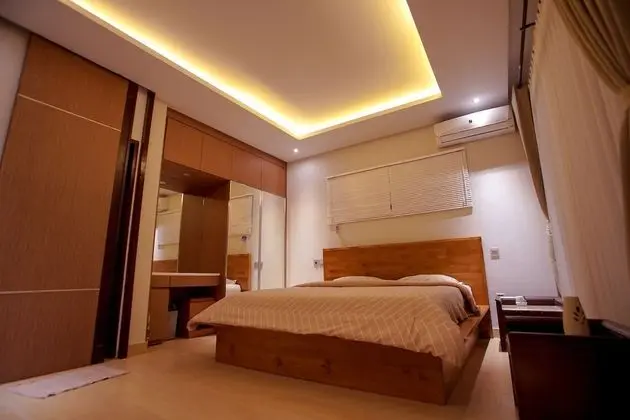 Villa, 2 Yatak Odası, Havuz Manzaralı