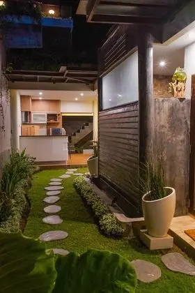 Villa, 2 Yatak Odası, Havuz Manzaralı