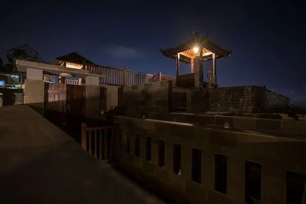 Villa, 2 Yatak Odası, Havuz Manzaralı