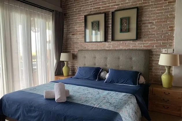Villa, 6 Yatak Odası, Havuz Manzaralı
