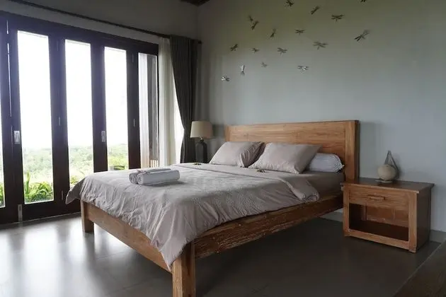 Villa, 6 Yatak Odası, Havuz Manzaralı