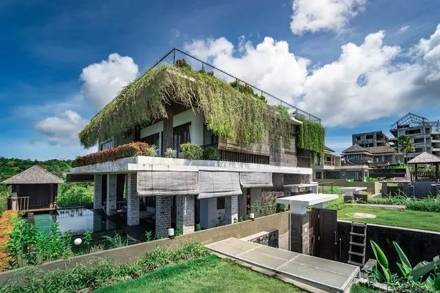 Villa, 6 Yatak Odası, Havuz Manzaralı