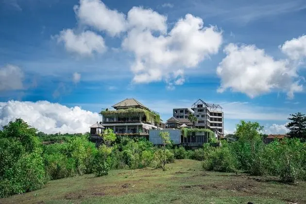 Villa, 6 Yatak Odası, Havuz Manzaralı