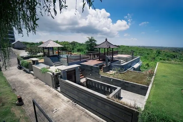 Villa, 6 Yatak Odası, Havuz Manzaralı
