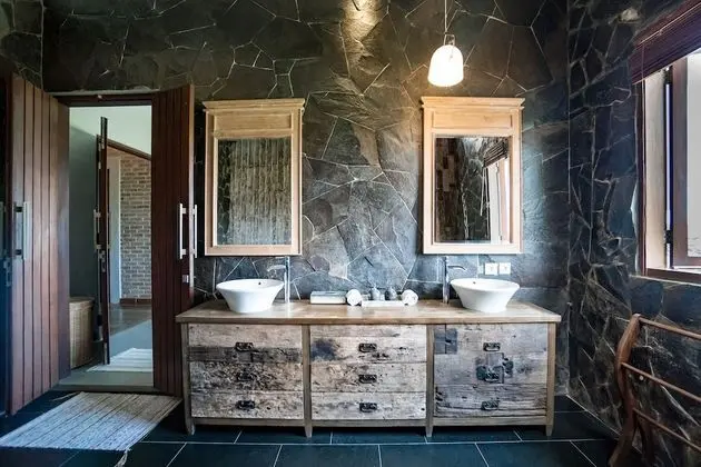 Villa, 6 Yatak Odası, Havuz Manzaralı