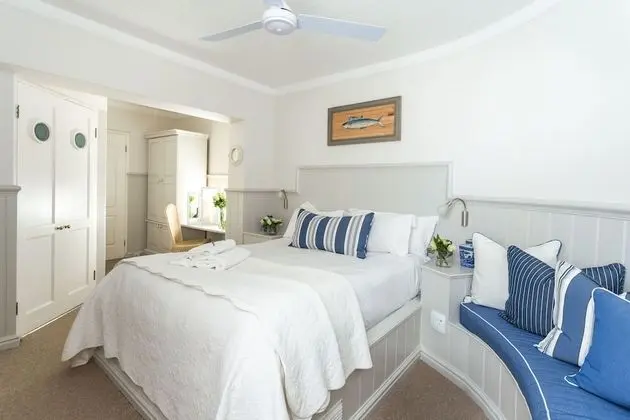 Cabin Room