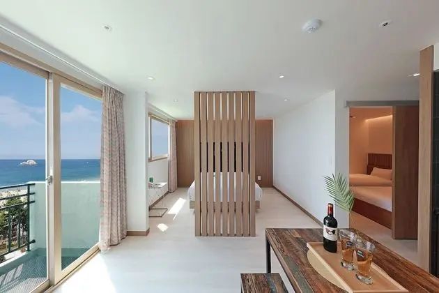 Oda (Suite Condo, for 4 people)