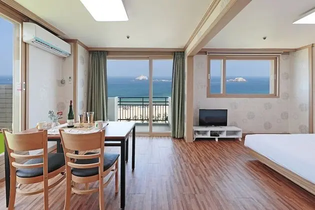 Panorama Ocean View Terrace Condo